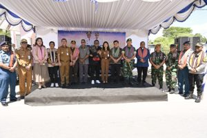 Perkuat Soliditas Sesama Umat Dan Bangkitkan Ekonomi Rakyat,   Pemkab Kupang Gelar  Pawai    Paskah