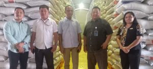 Sidak  Di  Gudang   Bulog  Tenau Kupang, Anggota DPR RI  Usman  Husin  Minta   Segera Tindak Lanjuti  Pengurusan Ijin   Brand  Beras   Nona Rote