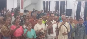 Bantuan Hand Traktor Roda Empat  Sebagai Harapan Baru,   Warga  Desa  Raknamo   Undang  Usman Husin   Bahas  Tingkatkan  Produksi Pertanian