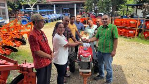 Usman  Husin  :  Bantuan Alsintan  di Belu  Sebagai Solusi    Dongkrak Produksi Pangan  Dan  Wujudkan   Transformasi Pertanian Berkelanjutan