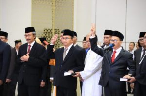 Menteri Agama  Resmi  Lantik Reginaldus Serang  Jadi Sekretaris   Dirjen Bimas Katolik