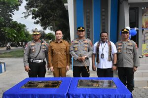 Wali Kota Kupang Resmikan Pos Polisi 2000 Sanika Satyawada Tirosa