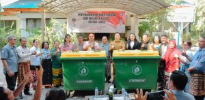 Walikota Kupang :  Bantuan  Kontainer Sampah kepada Lurah Sebagai Wujud Konkrit Tingkatkan   Pengelolaan Sampah  Yang Terpadu dan  Berkelanjutan