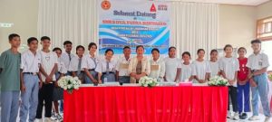 MPLS Bernuansa Visi Nasional: SMK Dua Putra Biinmaffo Persiapkan Talenta Lokal Menuju Industri Pariwisata Global