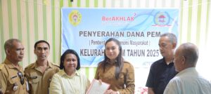 Wujudkan Kemandirian Ekonomi, Serena Francis Salurkan Dana Usaha untuk Warga TDM