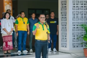 Rektor Undana Resmi  Lepas Ribuan Mahasiswa KKN: “Jadilah Duta Kampus dan Agen Transformasi”