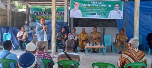 Dorong Pertumbuhan  Ekonomi, Usman Husin Bawa Bantuan Bibit  Jagung Hibrida 1 Ton    dan Dua Paket Irigasi  Untuk Petani  TTS