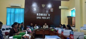 Komisi V DPRD NTT Tuntaskan Masalah Iuran Sekolah, Pergub Baru Hapus Utang Komite dan Lindungi Orang Tua Siswa Tak Mampu