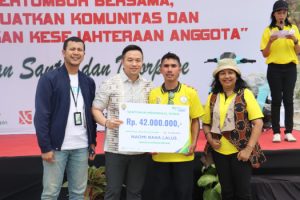 Lepas Jalan Santai HUT ke-40 KSP Serviam, Wali Kota: “Mari Jalan Jauh Bersama-Sama