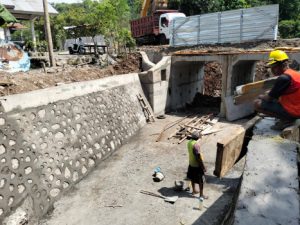 Progres Melaju, Perbaikan Gorong-Gorong Rusak di Sikka Sudah  54 % dan Ditarget Rampung Sebelum Natal 2025