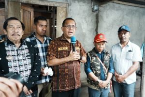 Kunjungi Jerebuu, Gubernur NTT Sampaikan Empati kepada Keluarga YBR
