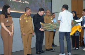 Dari Kampus untuk Rakyat : Undana Serahkan Riset Rp1 Miliar ke Pemkot Kupang