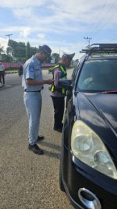 Tingkatkan Ketertiban Lalu Lintas, Operasi Gabungan Digelar di Simpang Wailolu Sumba Tengah