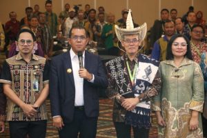 Gubernur Melki Minta Kampus Cetak Guru yang Siap Hadapi Disrupsi Digital