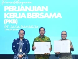 Saksikan Penandatanganan PKB Jasa Raharja dan Serikat Pekerja, Menaker Titip Tiga Agenda Strategis