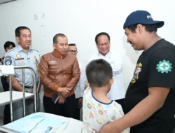Jasa Raharja  dan    Wamenlub Tegaskan Komitmen  Tangani  Korban KM Mutiara Sentosa II di RS PHC   Surabaya Sampai Tuntas