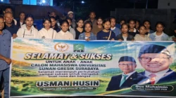 Usman Husin Berhasil  Perjuangkan Beasiswa Kuliah Gratis bagi Anak NTT di  Universitas  Gresik Surabaya