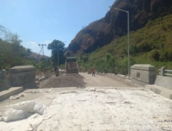 Jembatan Lelone Capai 85 Persen, Jalur Strategis Oepoli–Saenam–Napan–Wini Segera Makin Mantap